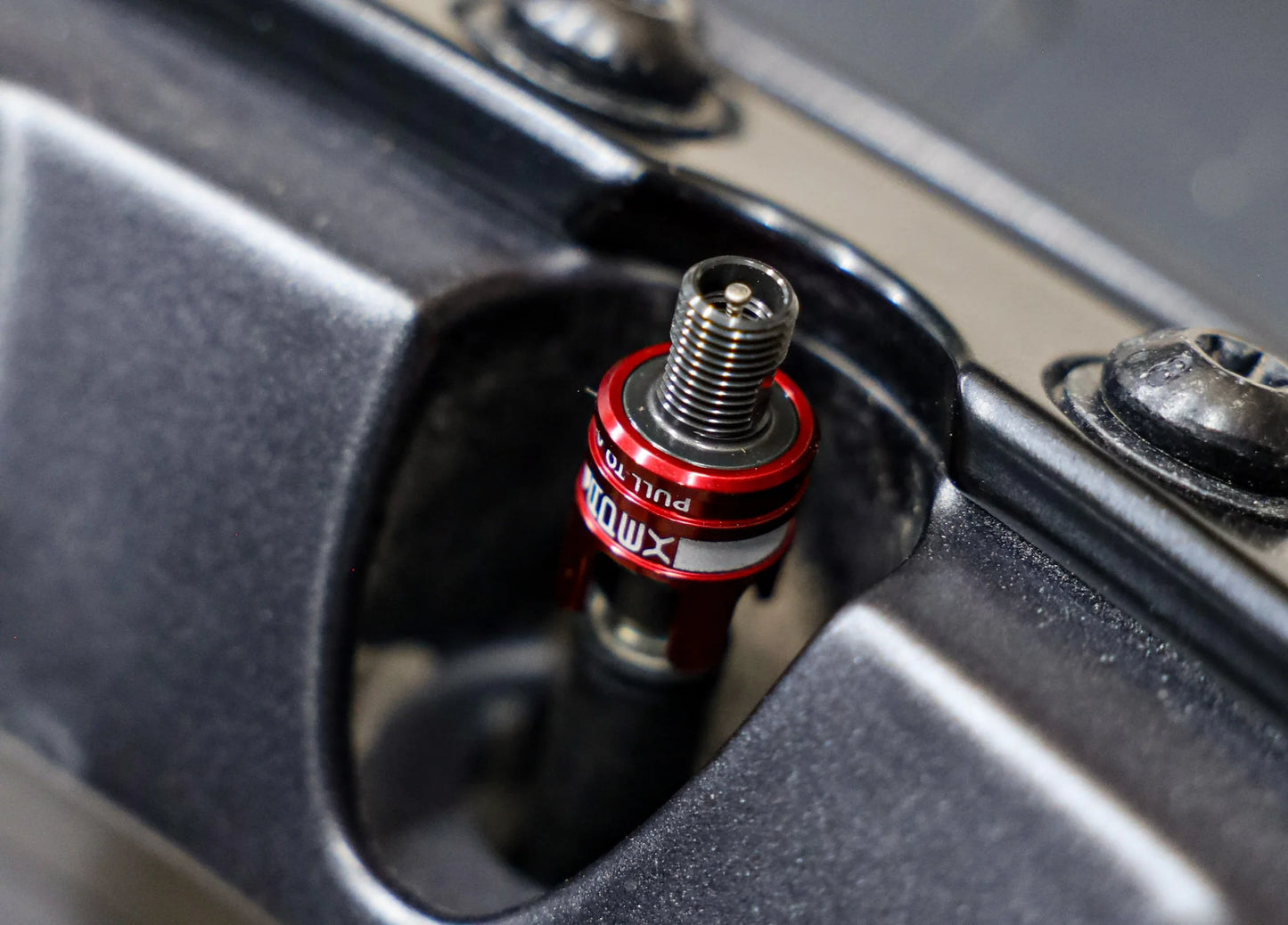 APEX PERFORMANCE PRODUCTS: RCV RAPID CONNECT VALVE