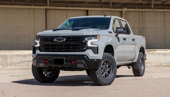READYLIFT SST2.1 PREMIUM SUSPENSION SYSTEM: CHEVY/GMC SILVERADO/SIERRA 1500 19-24 (4")