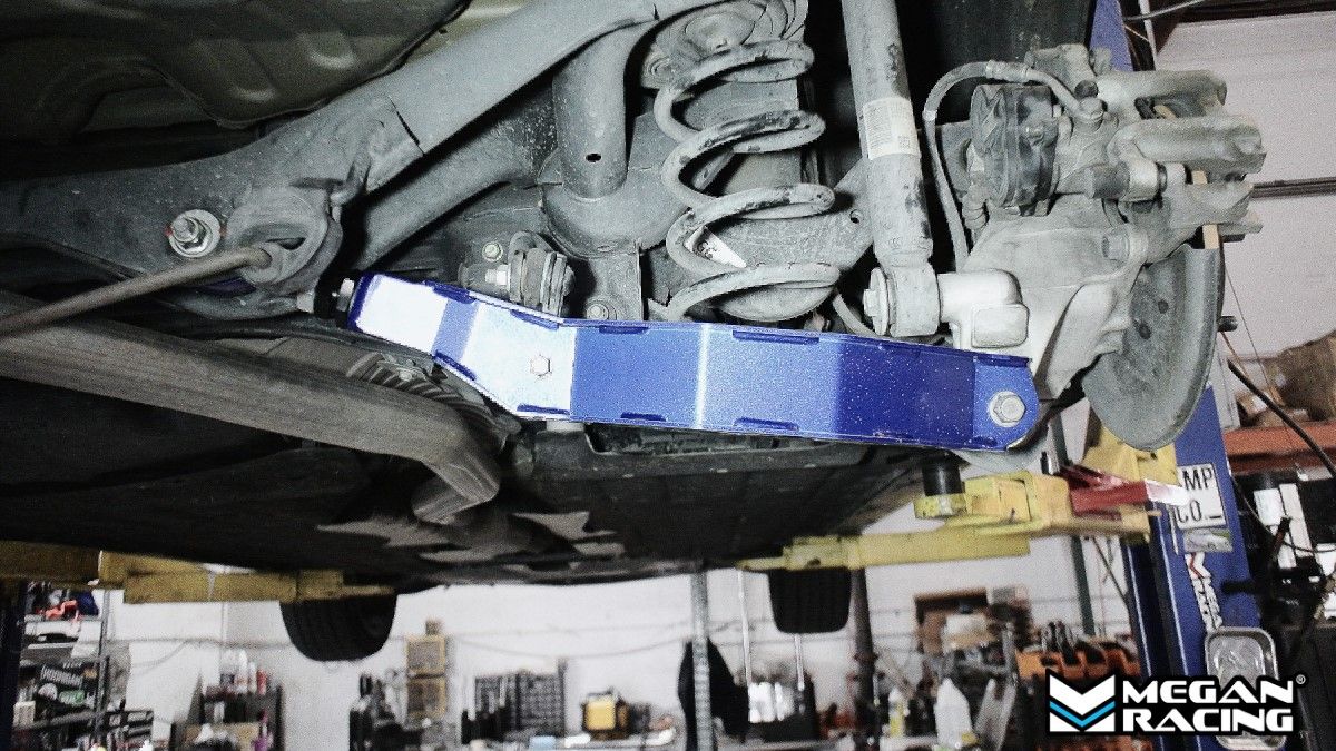 MEGAN RACING REAR LOWER CONTROL ARMS: ACURA/HONDA CIVIC 16-21 (INCLUDES TYPE R)
